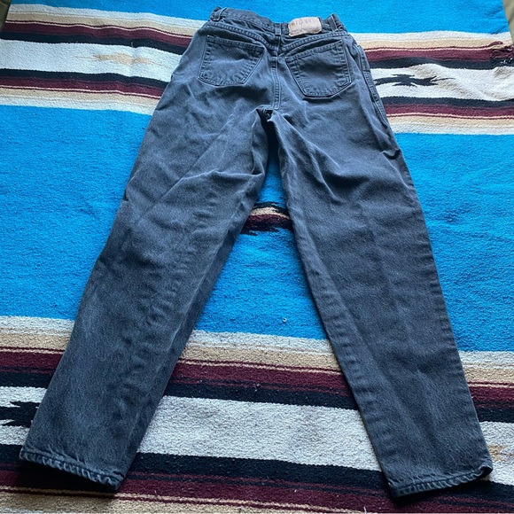 VTG Gitano 80’s High Rise Tapered Denim Jeans. Size 27/31 with a 5 Pocket style. - Picture 6 of 10